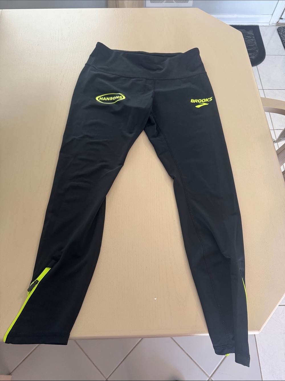 Brooks Black Running Tights with Neon Yellow Accents
